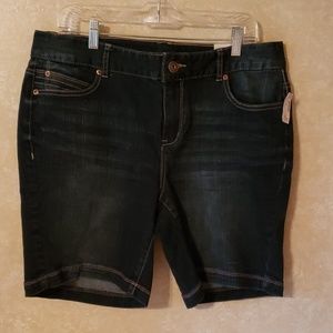 Maurices dark wash Bermuda shorts